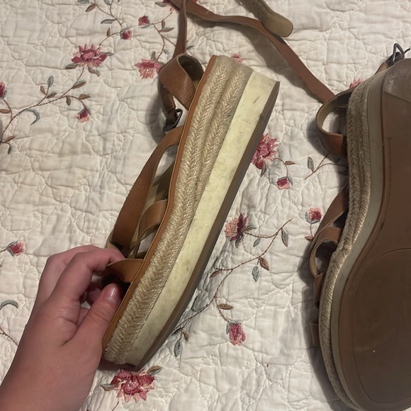 Lucky Brand Sandals - Picture 3 of 3